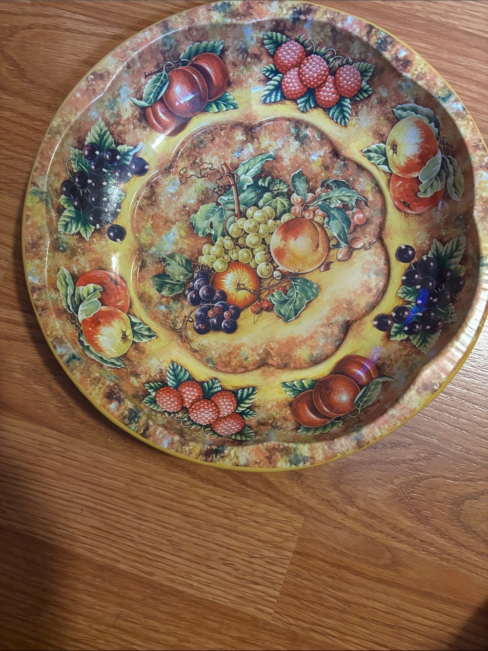 Daher Decorated Ware Porcelain Plate - White with Purple Crest